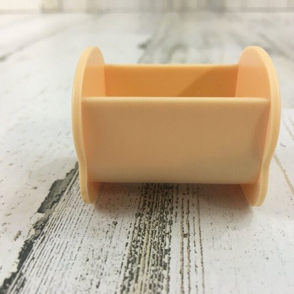 Bluey BABY BLUEY Figure with CRADLE Crib Baby Race Playset Blue RARE - Picture 13 of 16